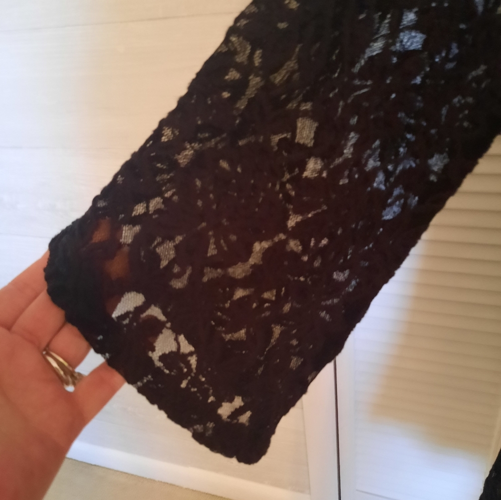 Torrid black lace fit flare dress sz 00 10/12 - Picture 4 of 6